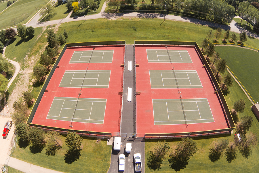 Larson Courts